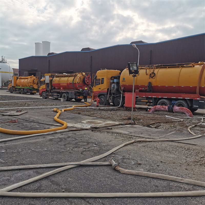 松桃污水池清理